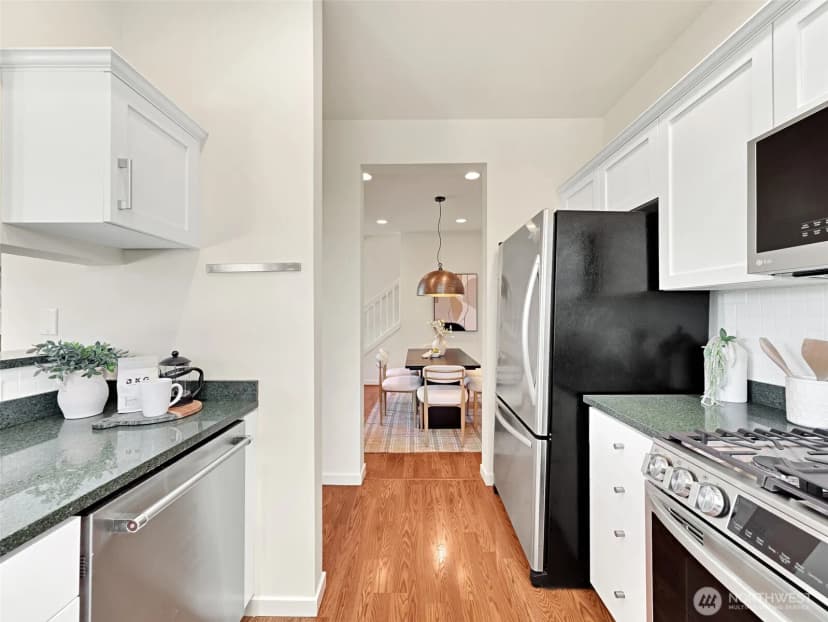 Property photo for 23901 Se 7th Lane, Sammamish photo 12
