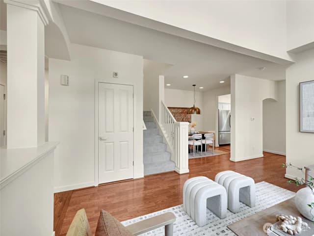 Property photo for 23901 Se 7th Lane, Sammamish photo 4