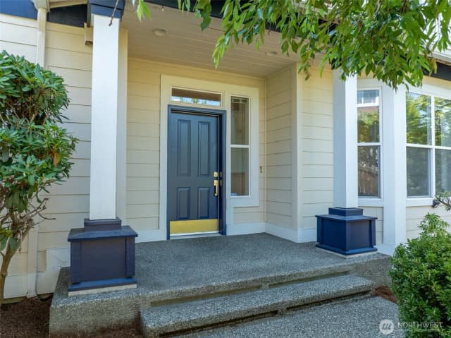 Property photo for 23901 Se 7th Lane, Sammamish photo 2