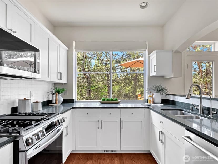 Property photo for 23901 Se 7th Lane, Sammamish photo 10