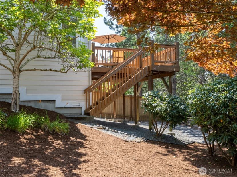 Property photo for 23901 Se 7th Lane, Sammamish photo 30