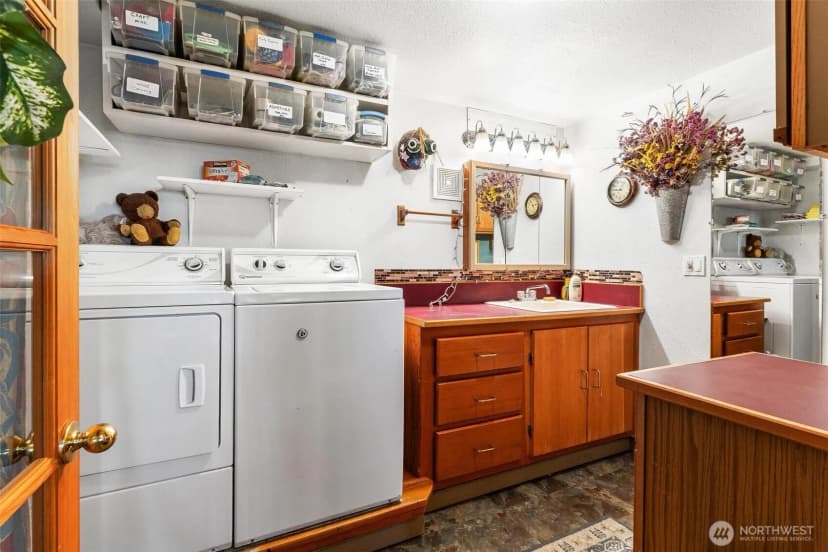 Property photo for Address withheld, Winthrop photo 28