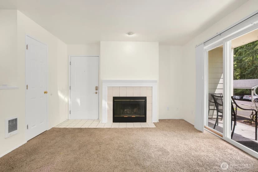 Property photo for 6525 200th Street Sw #101, Lynnwood photo 17
