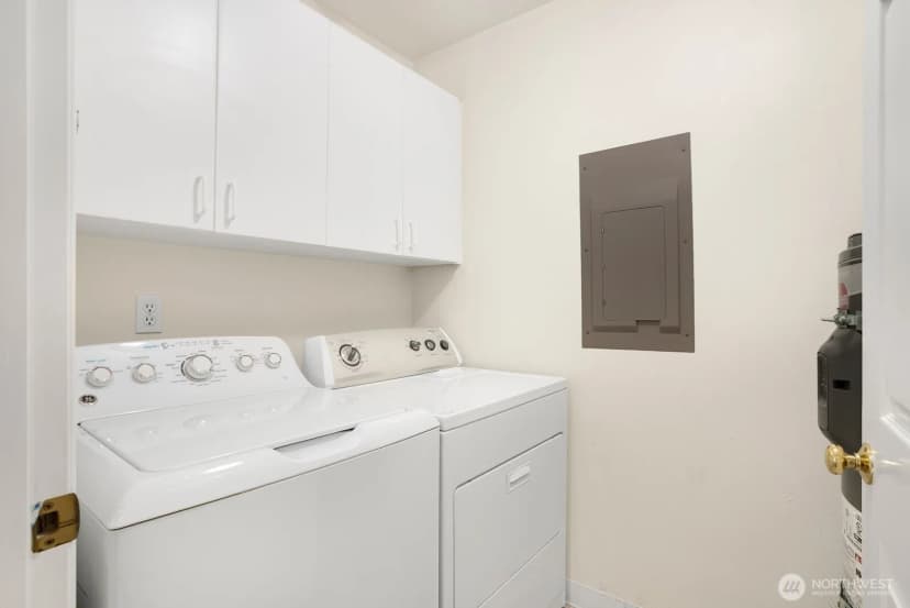 Property photo for 6525 200th Street Sw #101, Lynnwood photo 8