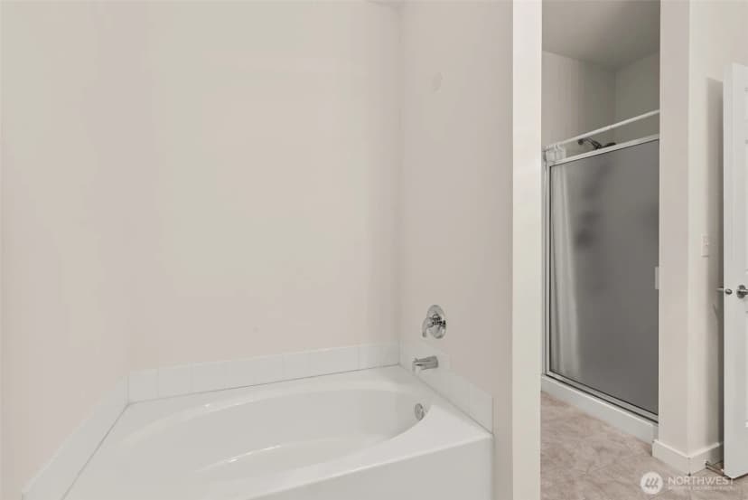 Property photo for 13301 Se 79th Place #c405, Newcastle photo 10