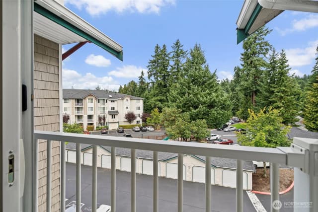 Property photo for 13301 Se 79th Place #c405, Newcastle photo 5