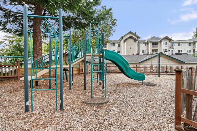 Property photo for 13301 Se 79th Place #c405, Newcastle photo 15