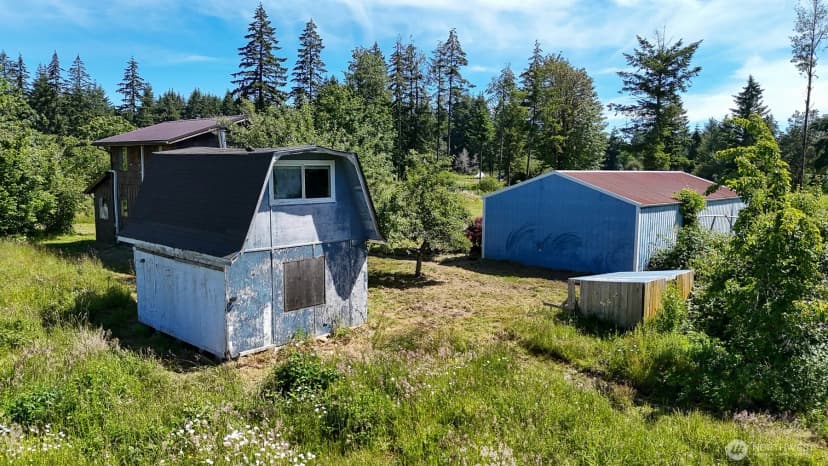 Property photo for 10407 133rd Avenue Se, Rainier photo 32