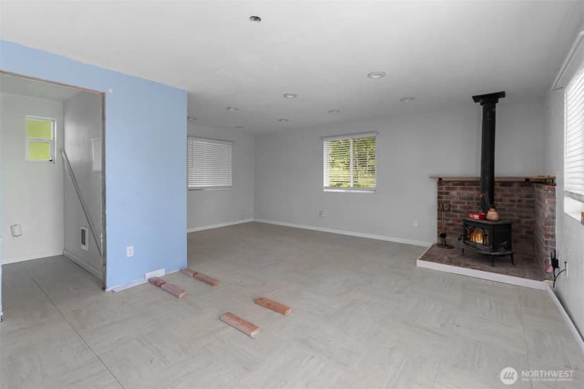 Property photo for 10407 133rd Avenue Se, Rainier photo 29