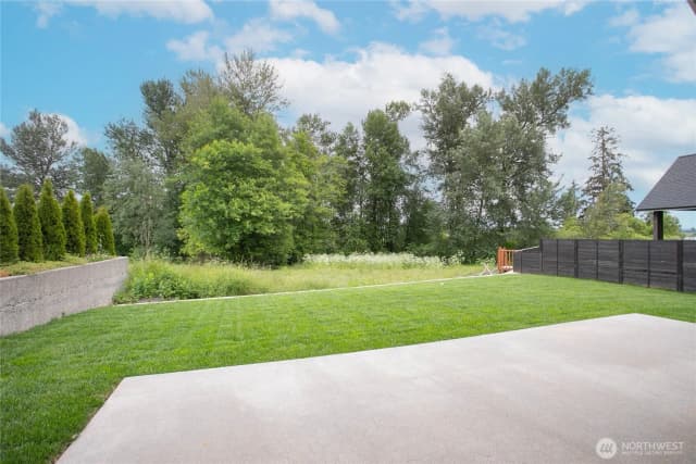 Property photo for 2134 Lagerwey Circle, Lynden photo 2