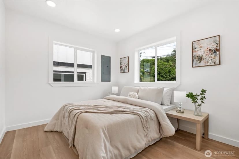 Property photo for 4004 Courtland Place S, Seattle photo 16