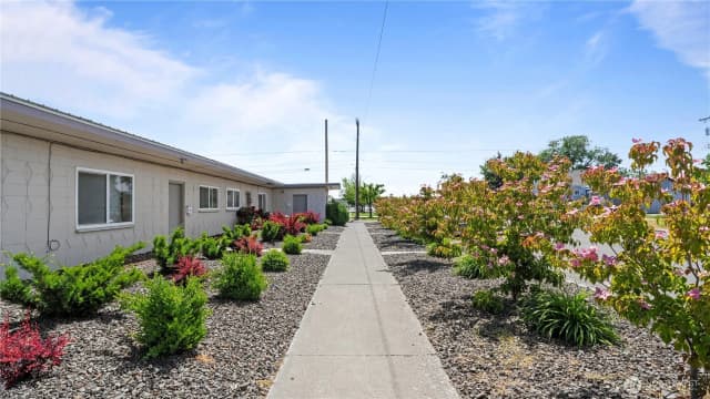 Property photo for 124 W Shoshone Street, Pasco