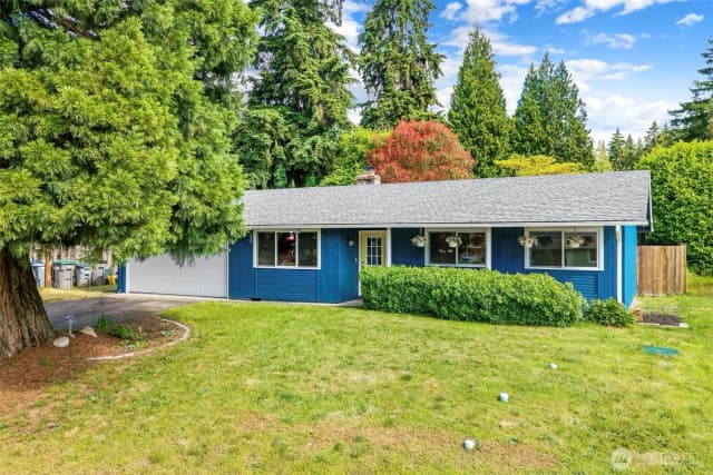 Property photo for 792 Nw Firglade Drive, Bremerton