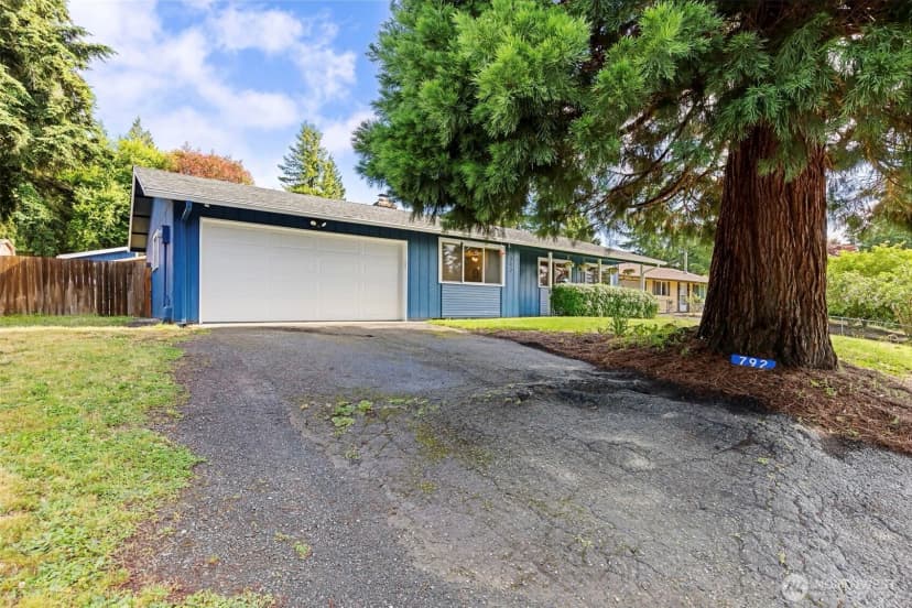 Property photo for 792 Nw Firglade Drive, Bremerton photo 2
