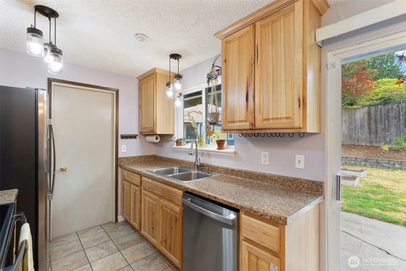 Property photo for 792 Nw Firglade Drive, Bremerton photo 16