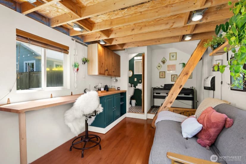 Property photo for 5405 25th Avenue Sw, Seattle photo 20