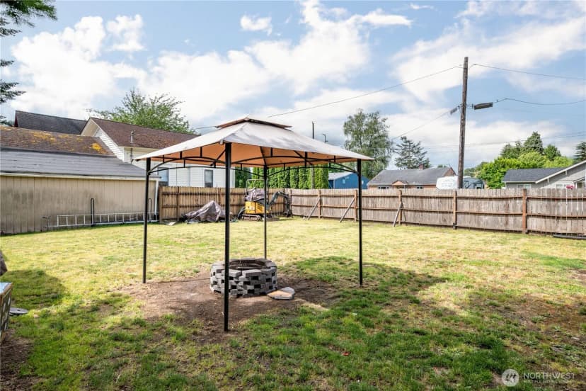 Property photo for 508 4th Avenue Sw, Castle Rock photo 18