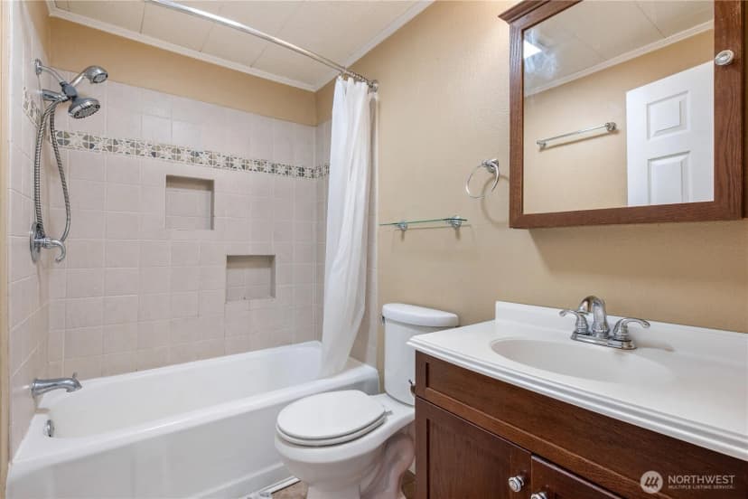 Property photo for 508 4th Avenue Sw, Castle Rock photo 14