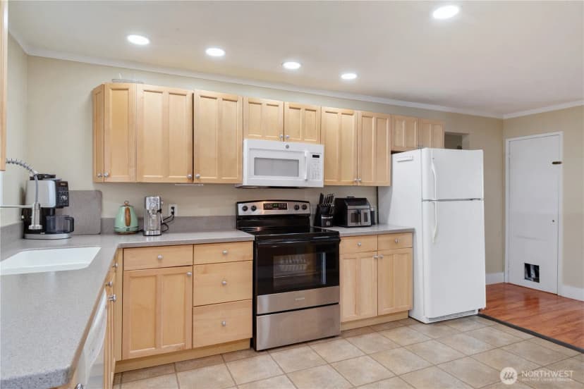 Property photo for 508 4th Avenue Sw, Castle Rock photo 8
