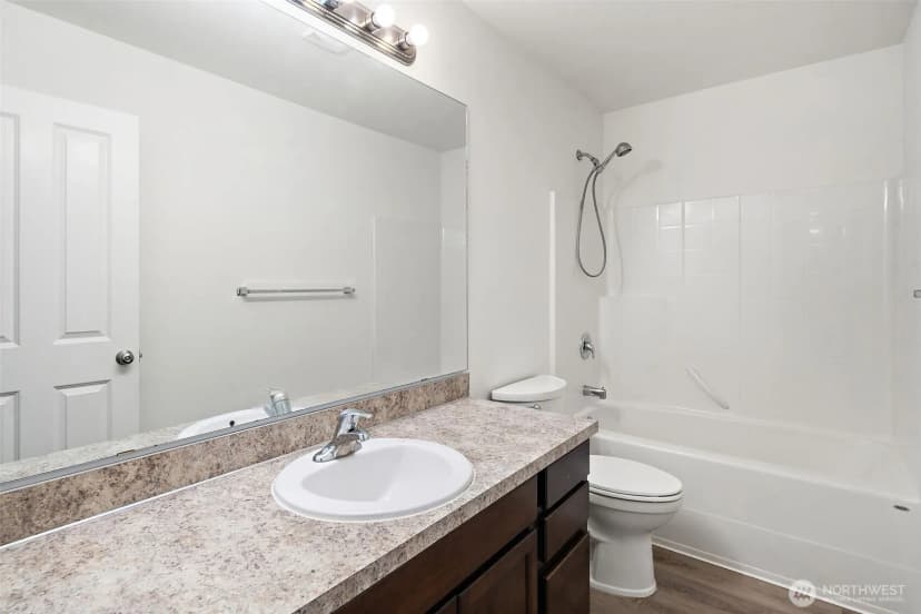 Property photo for 220 Ne Tronson Circle, Bremerton photo 27
