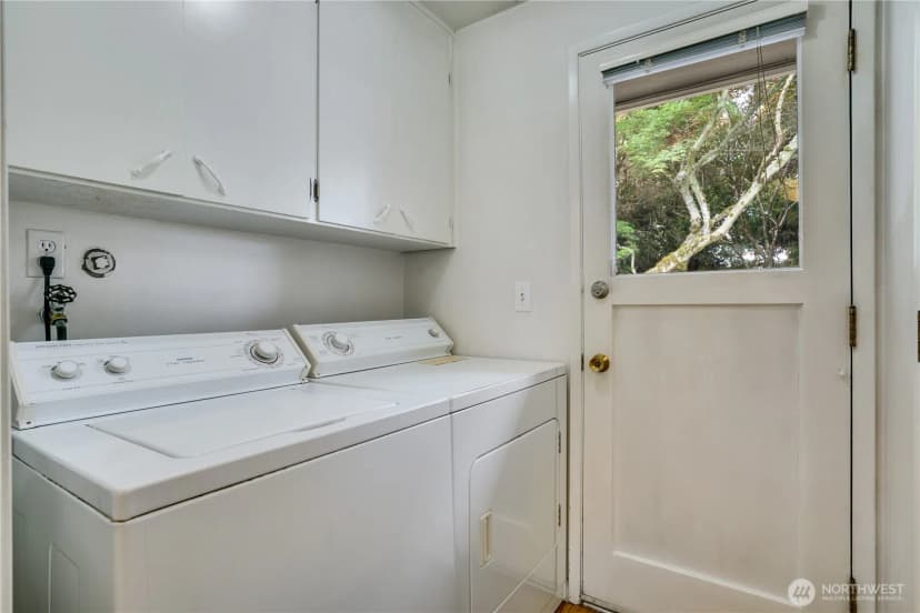 Property photo for 1602 S Winnifred Street, Tacoma photo 24