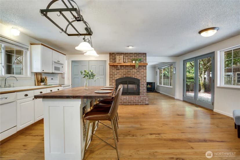 Property photo for 1602 S Winnifred Street, Tacoma photo 15