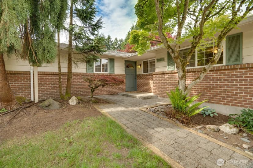 Property photo for 1602 S Winnifred Street, Tacoma photo 3
