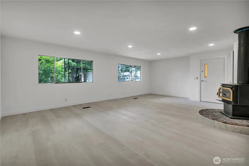 Property photo for 22612 115th Place Se, Kent photo 6