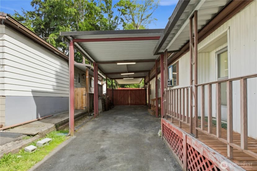 Property photo for 22612 115th Place Se, Kent photo 2
