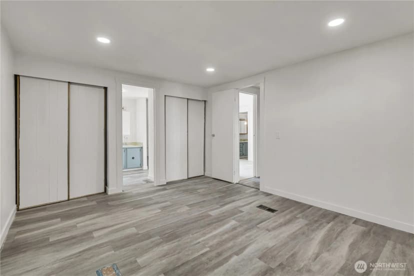 Property photo for 22612 115th Place Se, Kent photo 12