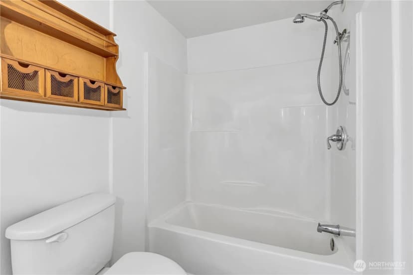Property photo for 22612 115th Place Se, Kent photo 16