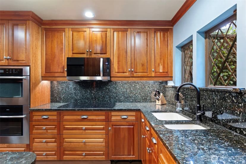 Property photo for 720 Belmont Avenue E #6, Seattle photo 11