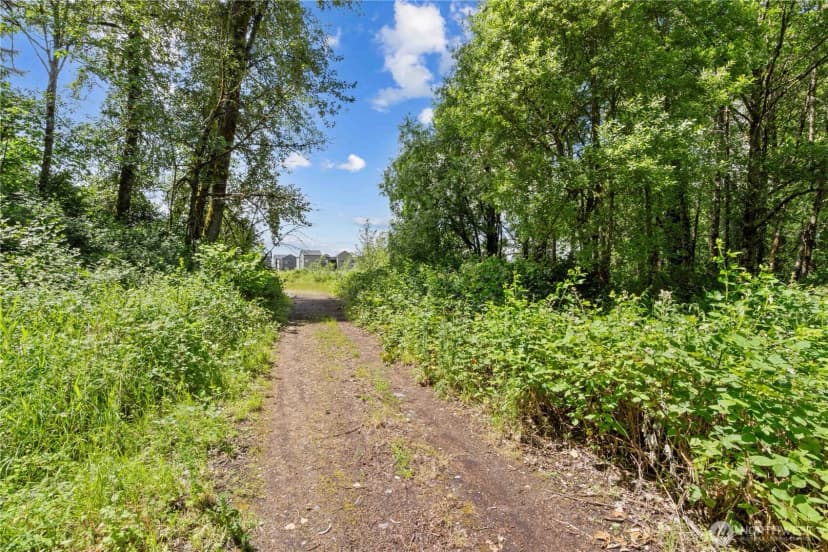 Property photo for 3304 E Pioneer, Puyallup photo 13