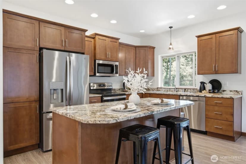 Property photo for 6518 Jermar Lane Nw, Seabeck photo 10