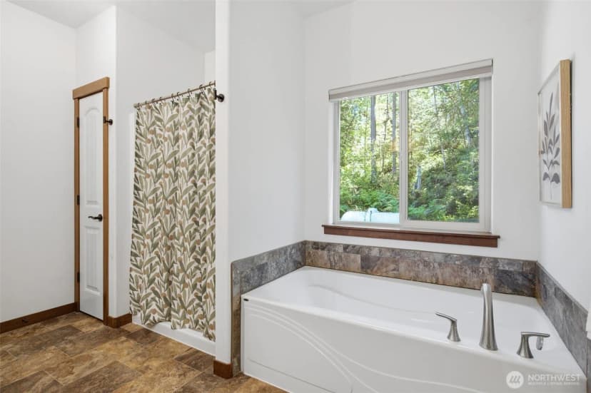 Property photo for 6518 Jermar Lane Nw, Seabeck photo 20
