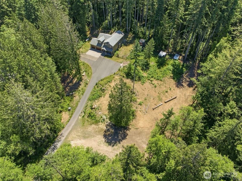 Property photo for 6518 Jermar Lane Nw, Seabeck photo 31
