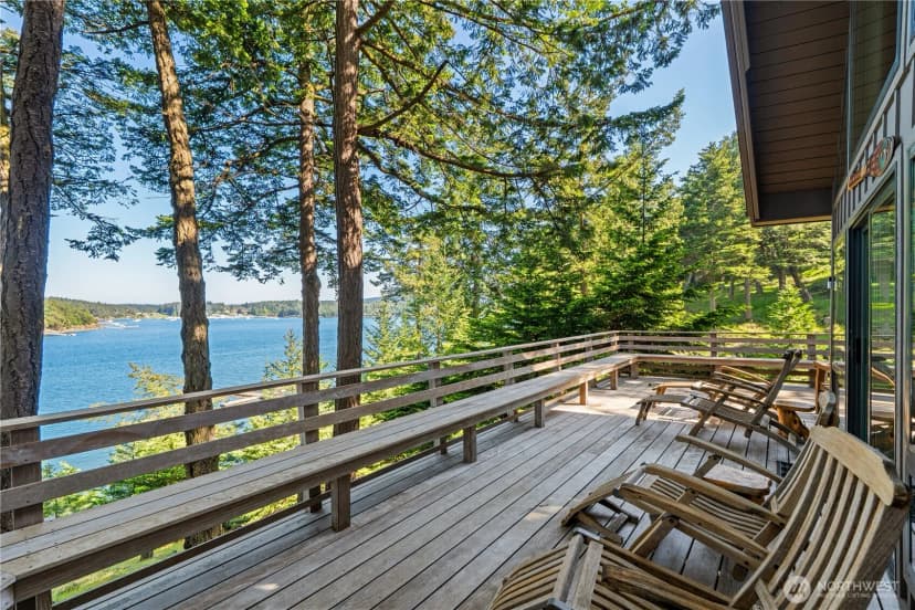 Property photo for 5 Nelson Trail, Henry Island photo 6