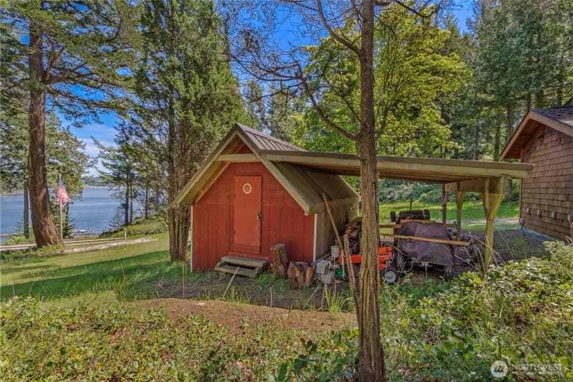 Property photo for 5 Nelson Trail, Henry Island photo 36