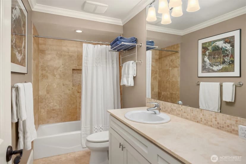 Property photo for 150 Waverly Way, Kirkland photo 35