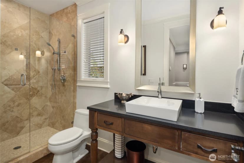 Property photo for 150 Waverly Way, Kirkland photo 19