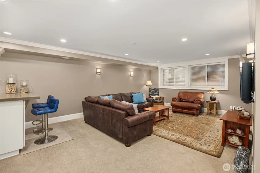 Property photo for 150 Waverly Way, Kirkland photo 28