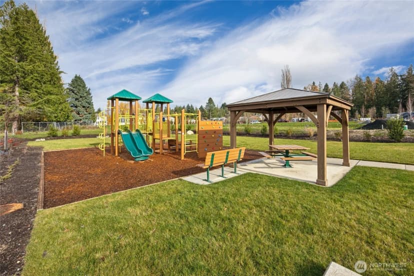 Property photo for 26870 Ne 143rd Circle #07, Duvall photo 19