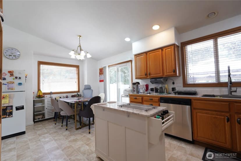 Property photo for 1903 O Court Se, Auburn photo 5