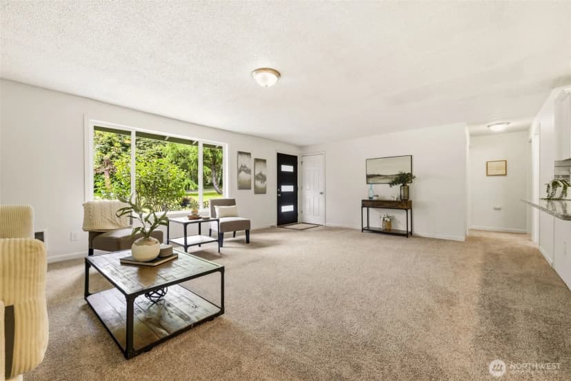 Property photo for 3325 44th Street Ct, Tacoma photo 4