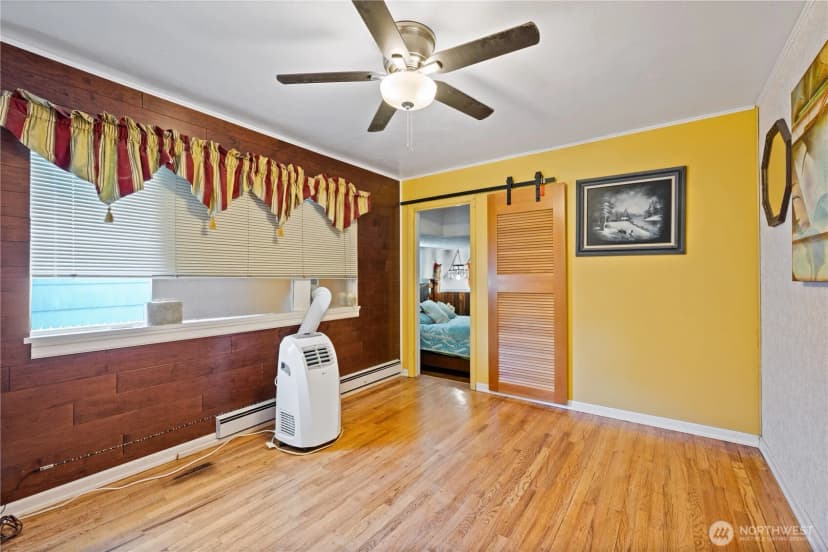 Property photo for 971 19th Avenue, Longview photo 16
