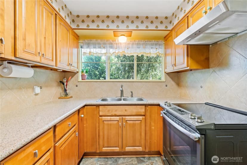 Property photo for 971 19th Avenue, Longview photo 7
