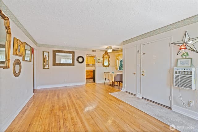 Property photo for 971 19th Avenue, Longview photo 5