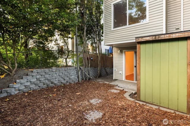Property photo for 3222 21st Avenue W #a, Seattle photo 3