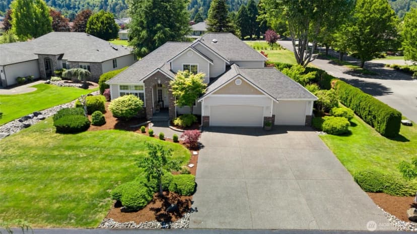 Property photo for 14914 148th Avenue Court E, Orting photo 3