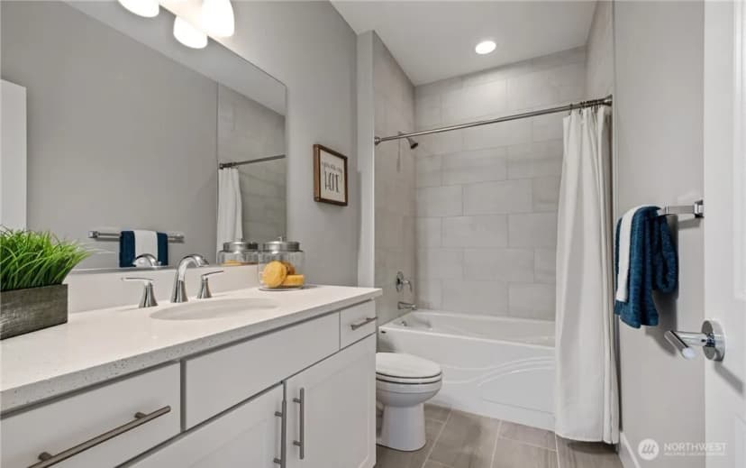 Property photo for 8831 27th St W, Edgewood photo 20